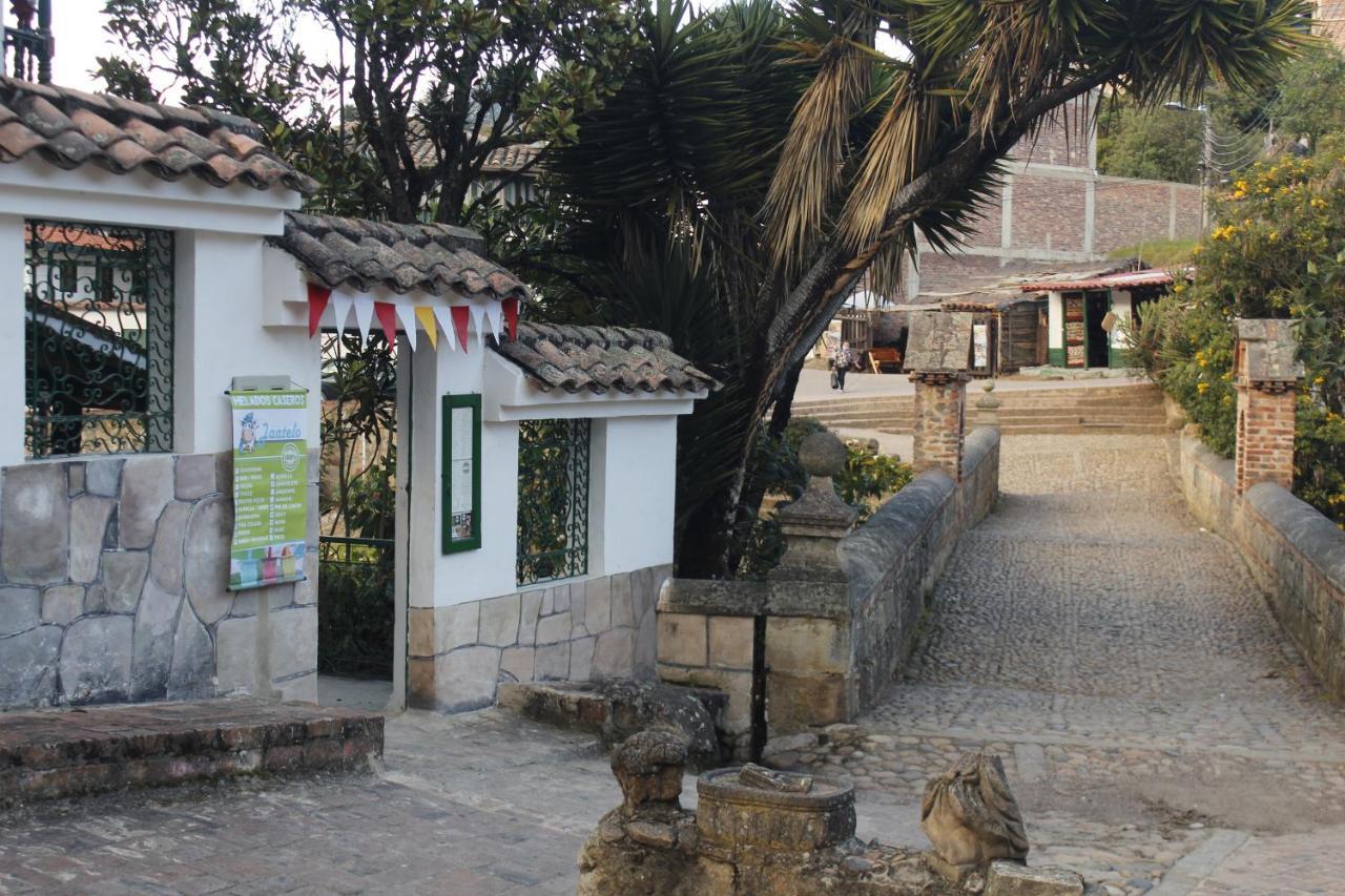 Hotel Calicanto Real Cafe Museo Monguí Exterior foto